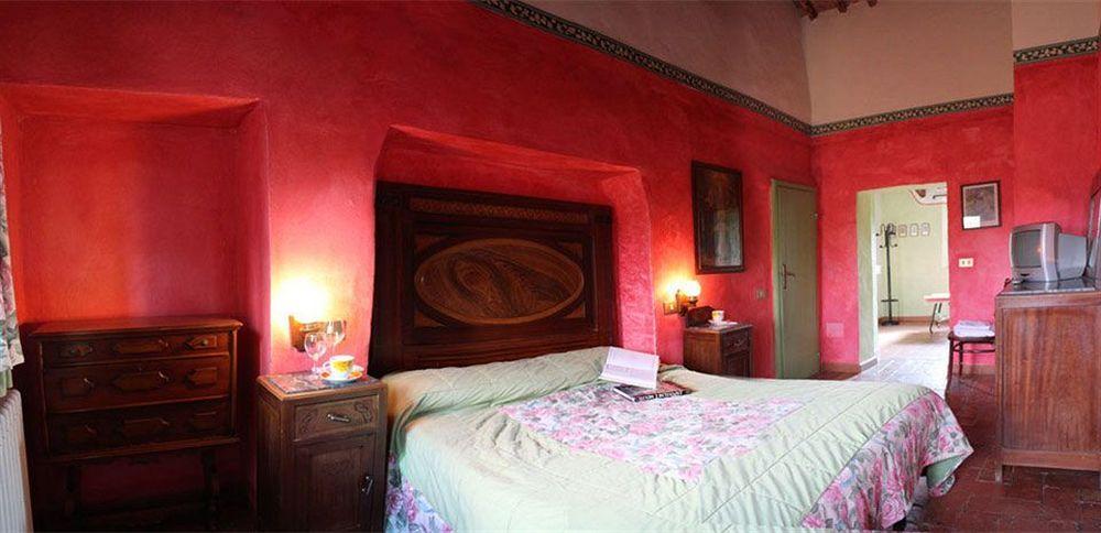 Agriturismo La Grotta Di Montecchino Сиена Экстерьер фото
