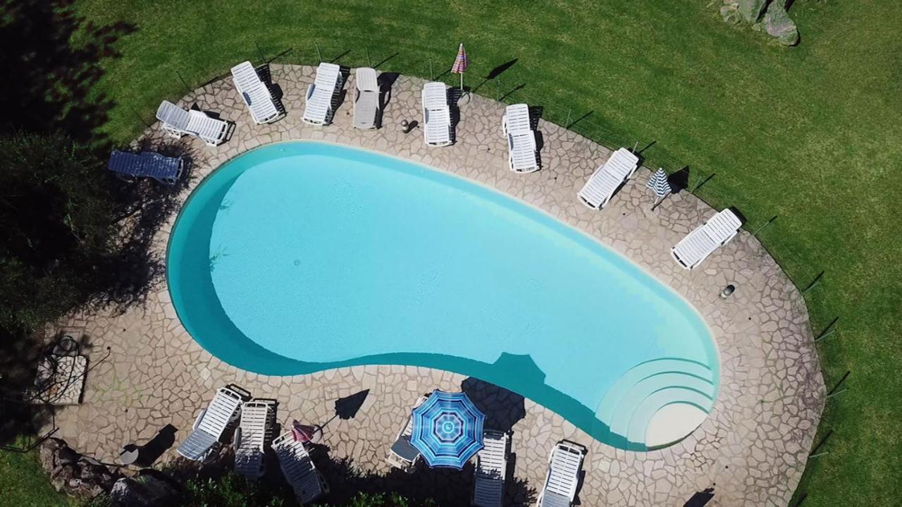 Agriturismo La Grotta Di Montecchino Сиена Экстерьер фото